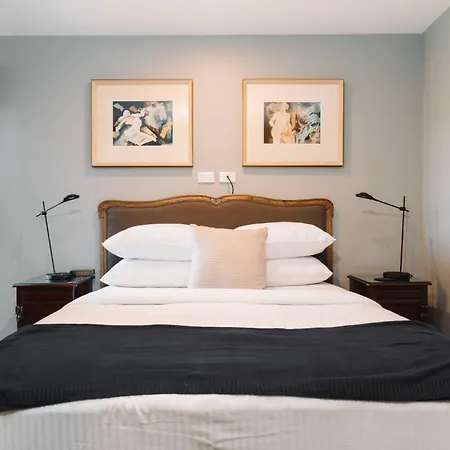 Stunning 1-Bed Above Foreshore With Water Views Kingston Exterior photo